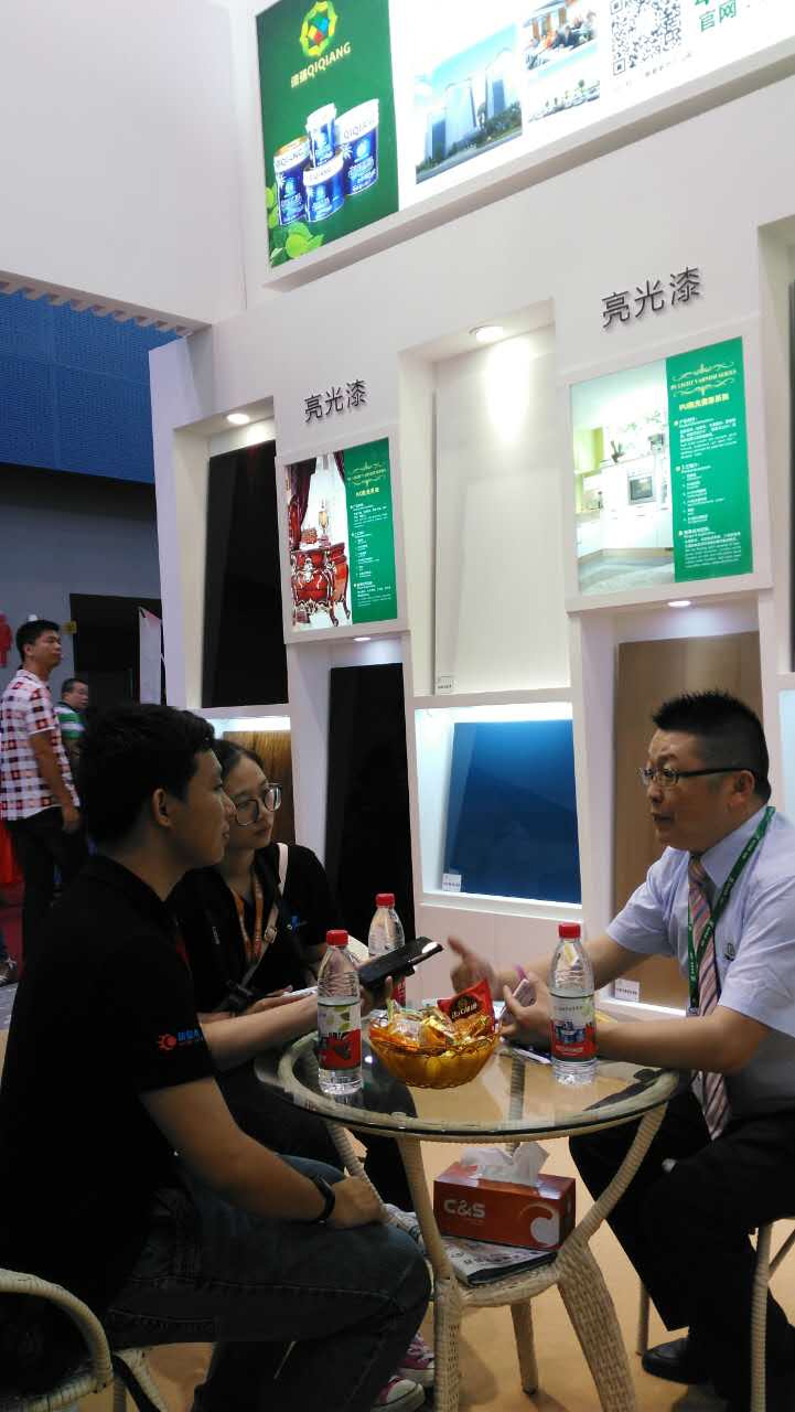 慧聰網(wǎng)資訊采訪漆強(qiáng)家具漆廠家張文
