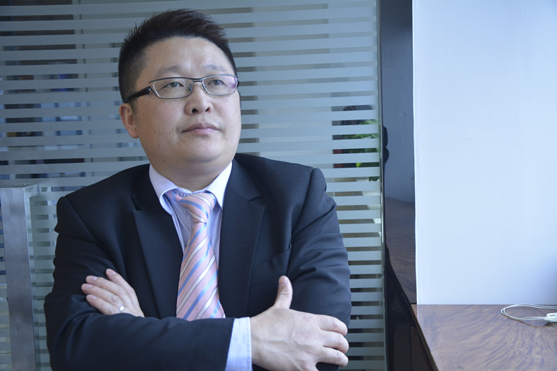 漆強化工總經理張文