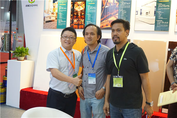 漆強漆遠銷海外