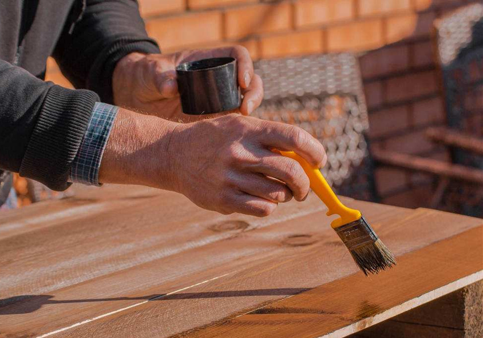 漆強化工科技有限公司專為全國市場打造亮光漆、美式仿古家具漆、UV漆、水性漆、凈味家具漆等